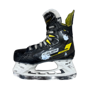 Bauer Supreme M4, EUR 35 EE, käytetyt luistimet